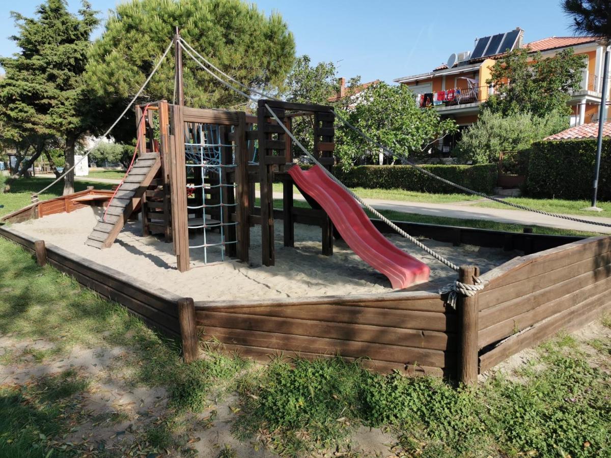 Aria Deluxe Superior 5 Star Apartment, Your Piece Of Heaven By The Sea & Park, With Sea & Park View Novigrad Istria Exterior foto